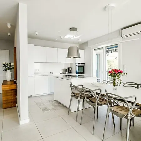 アパート Luxurious Penthouse With Panoramic View