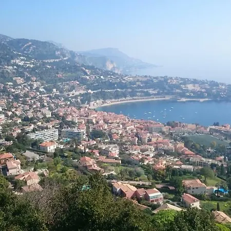 Luxurious Penthouse With Panoramic View