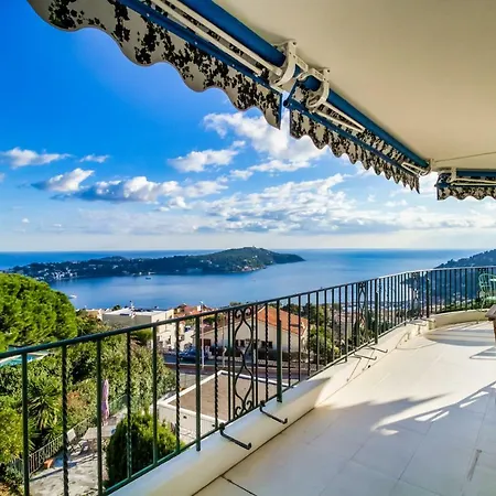 アパート Luxurious Penthouse With Panoramic View ヴィルフランシュ・シュル・メール