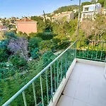 Luxurious Penthouse With Panoramic View *