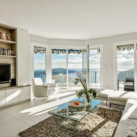 Luxurious Penthouse With Panoramic View Villefranche-sur-Mer