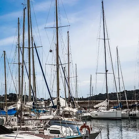 Lejlighed Luxurious Penthouse With Panoramic View *