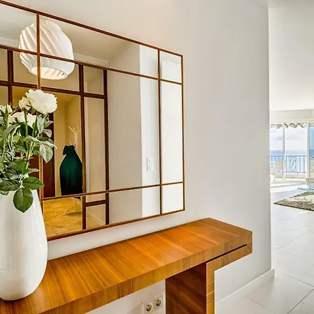 Luxurious Penthouse With Panoramic View