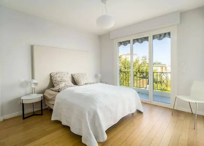 Luxurious Penthouse With Panoramic View Villefranche-sur-Mer
